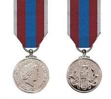 Official queens platinum for sale  LIVERPOOL