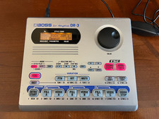 Usado, Boss Dr. Bateria Rhythm DR-3 com adaptador de energia Boss --Funciona comprar usado  Enviando para Brazil