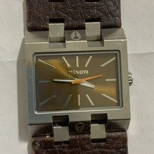 Nixon The Big Rig "Nice Ride" pulseira de corrente de couro relógio analógico de surf masculino CORRENDO comprar usado Nixon The Big Rig "Nice Ride" pulseira de corrente de couro relógio analógico de surf masculino CORRENDO comprar usado  Enviando para Brazil