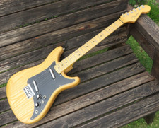 Fender lead guitar for sale  BOURNEMOUTH