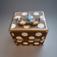 Estuche Maquillaje Caja 8 x 7,5 x 4,5 Crema Y Marrón Lunares segunda mano  Embacar hacia Mexico