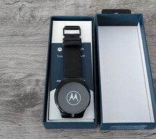 Smartwatch Motorola Moto Watch 120 - Tela Amoled - Monitor cardíaco - 36,3mm comprar usado  Enviando para Brazil
