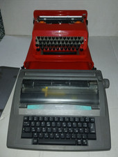 Macchine scrivere olivetti usato  Novara
