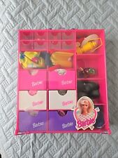 Mattel Tara 1993 juguete Barbie organizador estuche de almacenamiento con cajones con accesorios, usado segunda mano  Embacar hacia Argentina