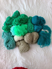 Mixed green wool for sale  WESTON-SUPER-MARE