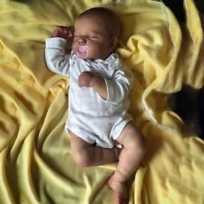 Poupée réaliste bébé d'occasion  Les Andelys