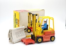 Ancien dinky toys d'occasion Ancien dinky toys d'occasion  Saint-Mitre-les-Remparts