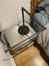 2 nightstands 2 lamps for sale 2 nightstands 2 lamps for sale Bronx