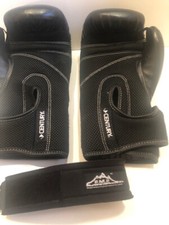 Century ilovekickboxing gloves for sale  Mount Sinai