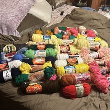 Huge yarn lot for sale  Bradley