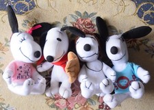 Lotto pupazzetti snoopy usato  San Cesareo