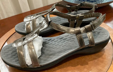 Clarks sonar aster for sale  Harwinton