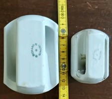 Isolatori elettrici tendifilo usato  Cabras
