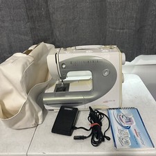 Bernina sewing machine d'occasion  Expédié en Belgium