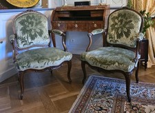 Paire fauteuils reine d'occasion  Thorigny-sur-Oreuse