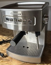 Usado, Cafeteira de espresso Cuisinart EM-200NP1 programável 15 barras aço inoxidável - Prata comprar usado Usado, Cafeteira de espresso Cuisinart EM-200NP1 programável 15 barras aço inoxidável - Prata comprar usado  Enviando para Brazil