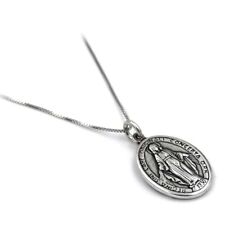 Collana con ciondolo usato  Cardito