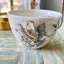 Xícara de chá antiga de porcelana Limoges bigode design floral serpentina com dourado comprar usado  Enviando para Brazil