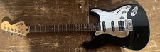 Guitarra elétrica fender squier stratocaster Affinity Series comprar usado  Enviando para Brazil