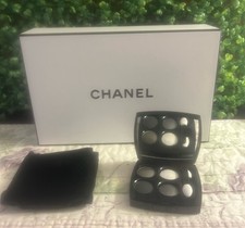 Chanel les ombres for sale  Saint Charles