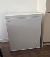 Logik chest freezer for sale  CROYDON