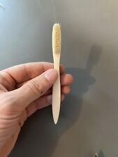 Ancienne brosse dents d'occasion  La Ferté-Gaucher