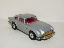 Corgi 270 aston d'occasion  La Frette-sur-Seine