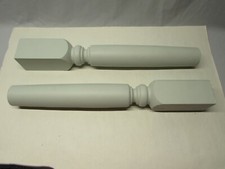 OFERTA - Lote de 2 Balaústres de Madeira Bons Usados - 25" de Comprimento - Nominal 4"x4" No Topo comprar usado  Enviando para Brazil