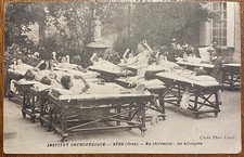 Postcards. sées orthopedic d'occasion  Expédié en Belgium