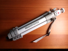 Manfrotto reisestativ aluminiu gebraucht kaufen  Geretsried