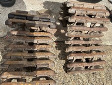 Track links pins for sale  LOWESTOFT