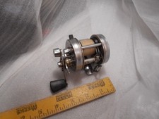Molinete de pesca AMBASSADEUR 2500C comprar usado  Enviando para Brazil
