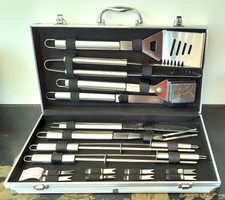 Malette bbq pinces d'occasion  Wimille
