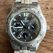Montre bracelet n2716 d'occasion  Saint-Jean-en-Royans