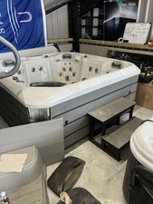Platinum spa kenya for sale  SOUTHAMPTON