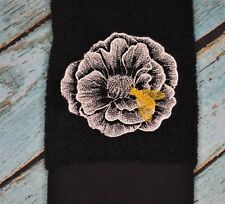 Toalha de mão bordada personalizada abelha em flor flor florida preta feita à mão comprar usado  Enviando para Brazil