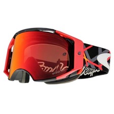 Oakley 7107 1600 d'occasion  Expédié en Belgium