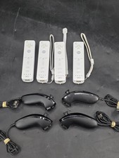 Lote OEM 8 controles remotos Nintendo Wii 4 Nunchucks branco/preto comprar usado Lote OEM 8 controles remotos Nintendo Wii 4 Nunchucks branco/preto comprar usado  Enviando para Brazil