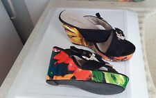 Sandales ouvertes multicolor d'occasion  Tremblay-en-France