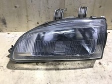 Faro anteriore sinistro usato  Italia