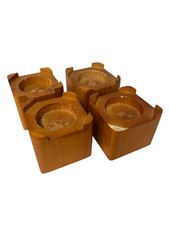 Elevadores de cama de madeira risers by Bed Bath And Beyond 4,4 x 4,4 x 3,8 sem caixa, usado comprar usado  Enviando para Brazil