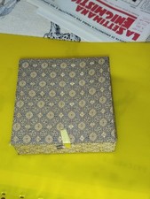 Scatola box con usato  Novi Ligure