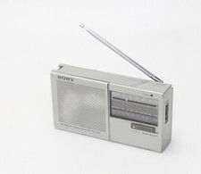 Radio sony icf d'occasion  Paris XVII