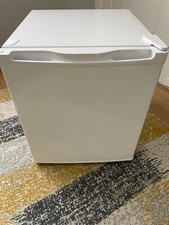 50 50 fridge freezer currys for sale 50 50 fridge freezer currys for sale BASINGSTOKE