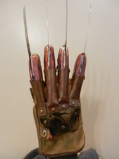 Luva de herói A Nightmare on Elm St. Pt.1 Freddy Krueger, usado comprar usado  Enviando para Brazil