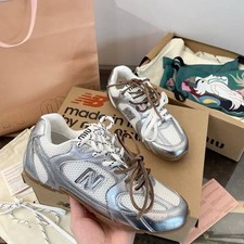 Tênis Miu Min X New Balance 530 SL couro metálico e malha - UE 38 \ EUA 7.5 comprar usado  Enviando para Brazil