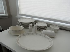 dishes 5 pieces 10 for sale dishes 5 pieces 10 for sale Venice