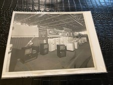 FOTO ORIGINAL VINTAGE 8x10 P&B (DIVERSA 1830) - FEIRA DE TELEVISÃO PHILCO comprar usado  Enviando para Brazil