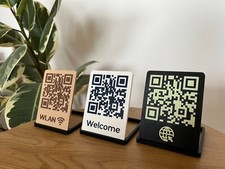 Personalisierbare QR-Code Plakette mit Ständer | WLAN, Web, Event, Geschenk comprar usado Personalisierbare QR-Code Plakette mit Ständer | WLAN, Web, Event, Geschenk comprar usado  Enviando para Brazil