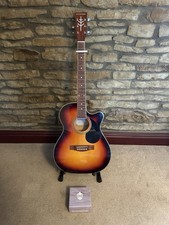 Chitarra acustica stretton usato  Spedire a Italy